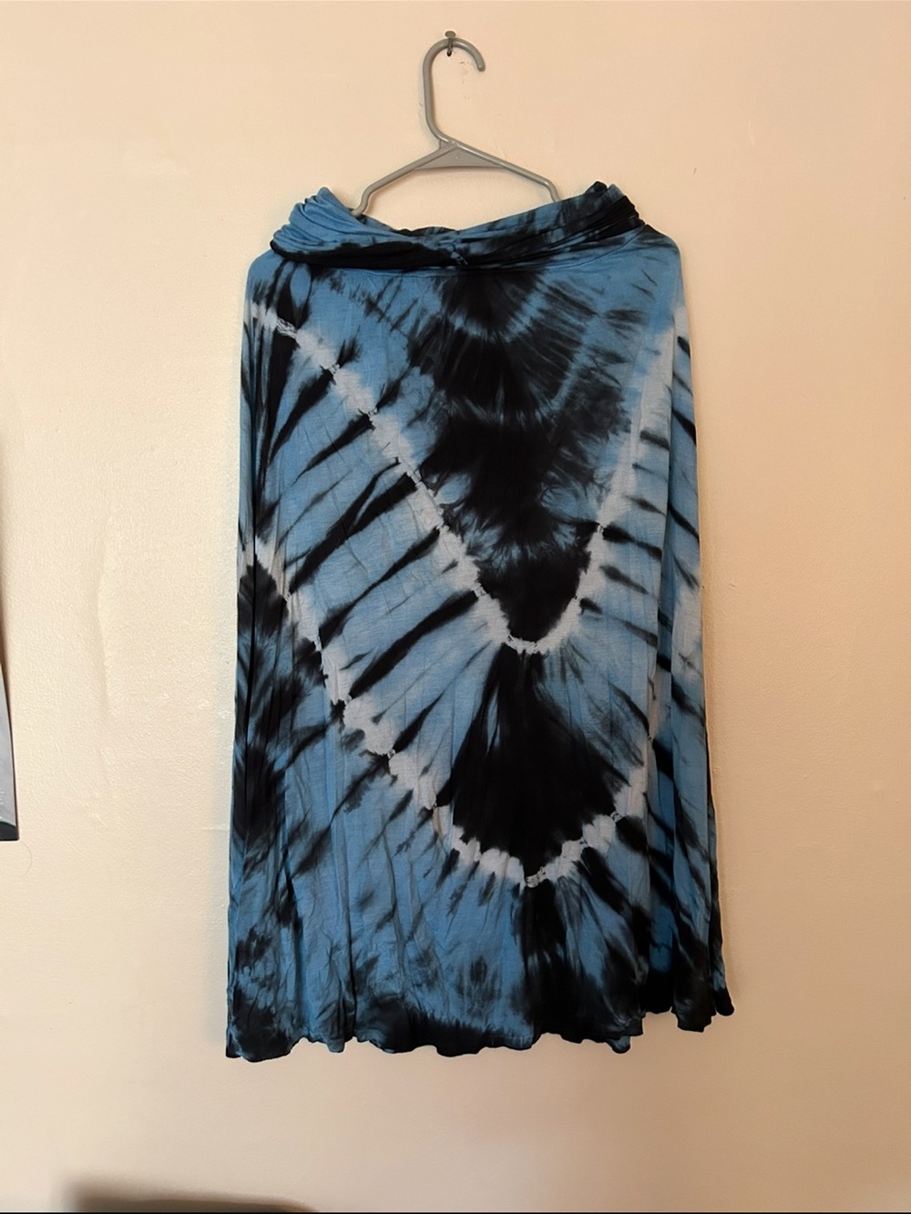 Raviya Blue and Black Tie-Dye Maxi Skirt
